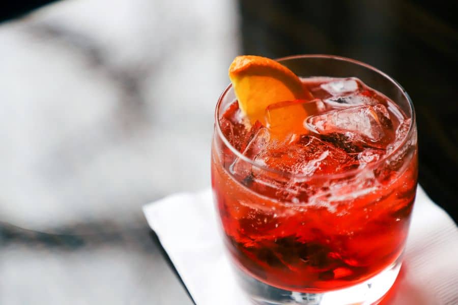 Den ginbaserade drinken negroni.